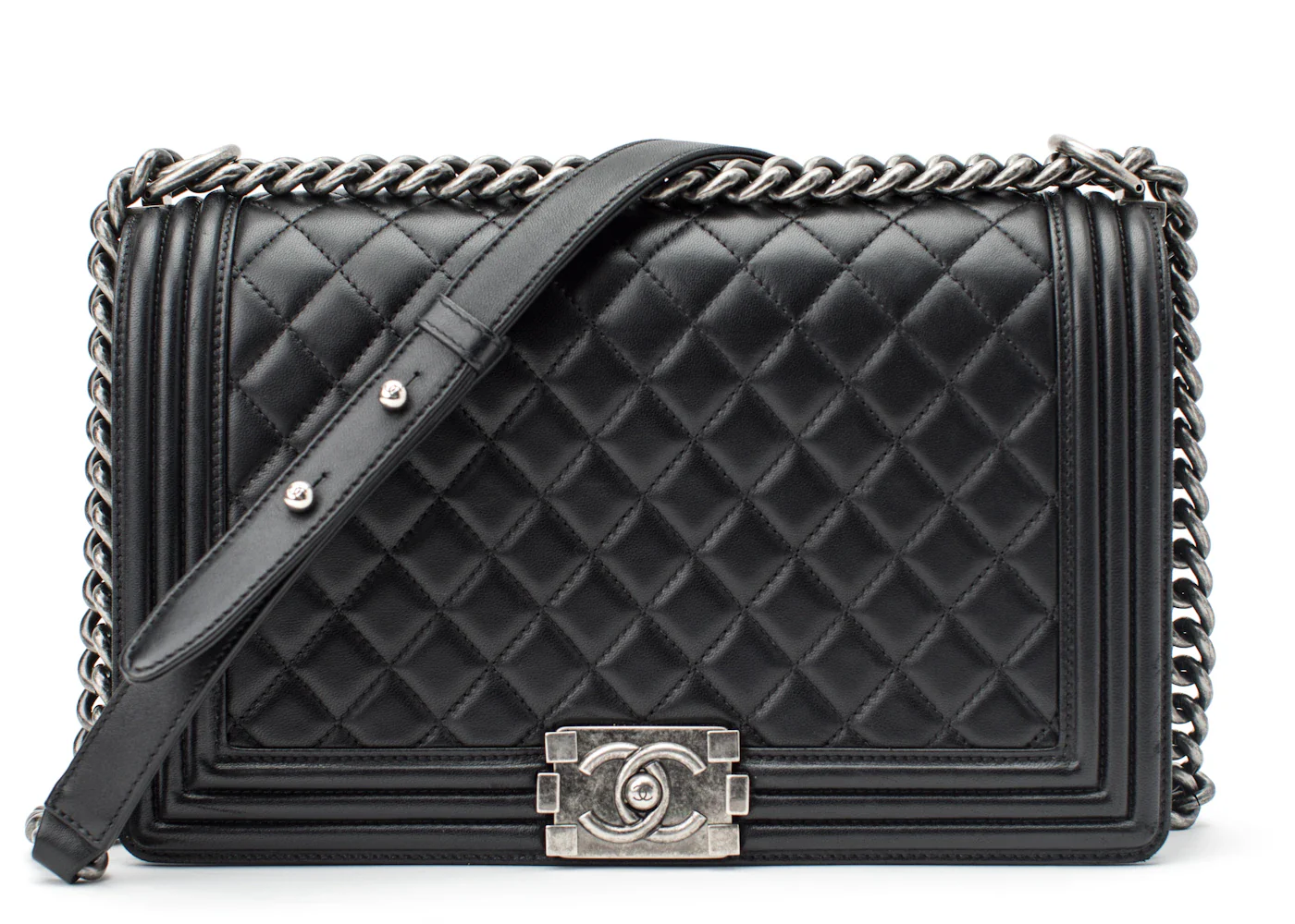 Chanel Boy Flap Quilted Lambskin Ruthenium New Medium Black