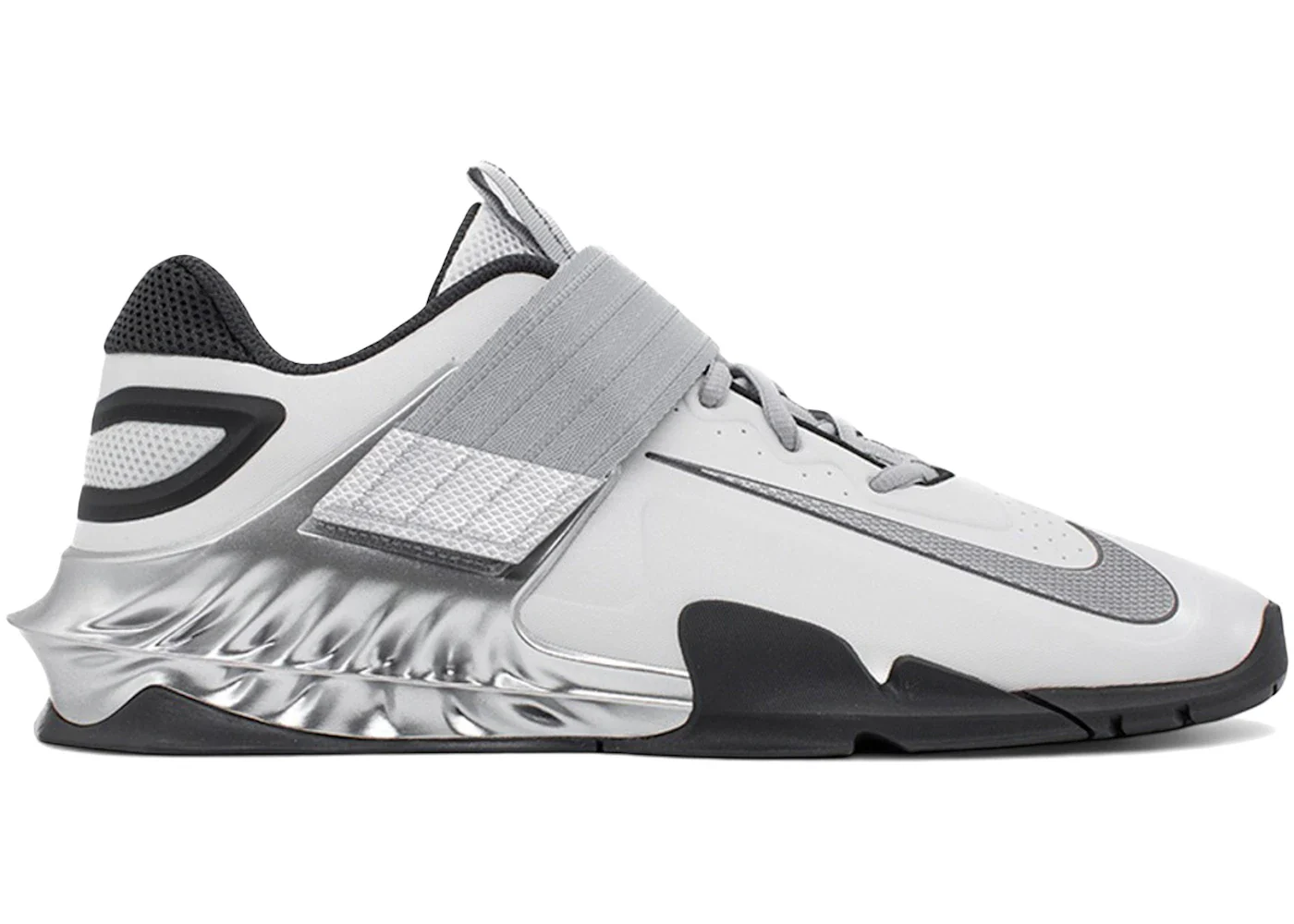 Nike Savaleos SE Photon Dust